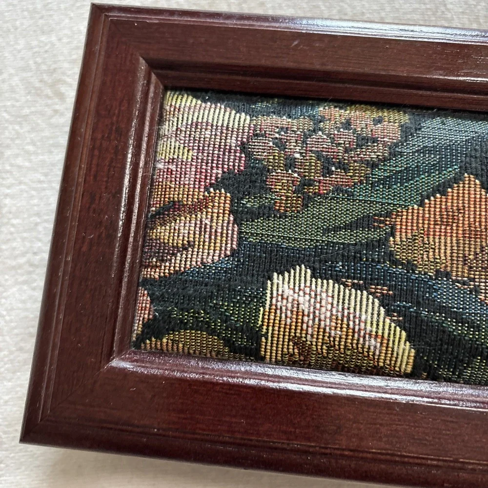 Vintage Wood Floral Tapestry Jewelry Box with Removeable Tray‎ Mirror 8x3.5x5